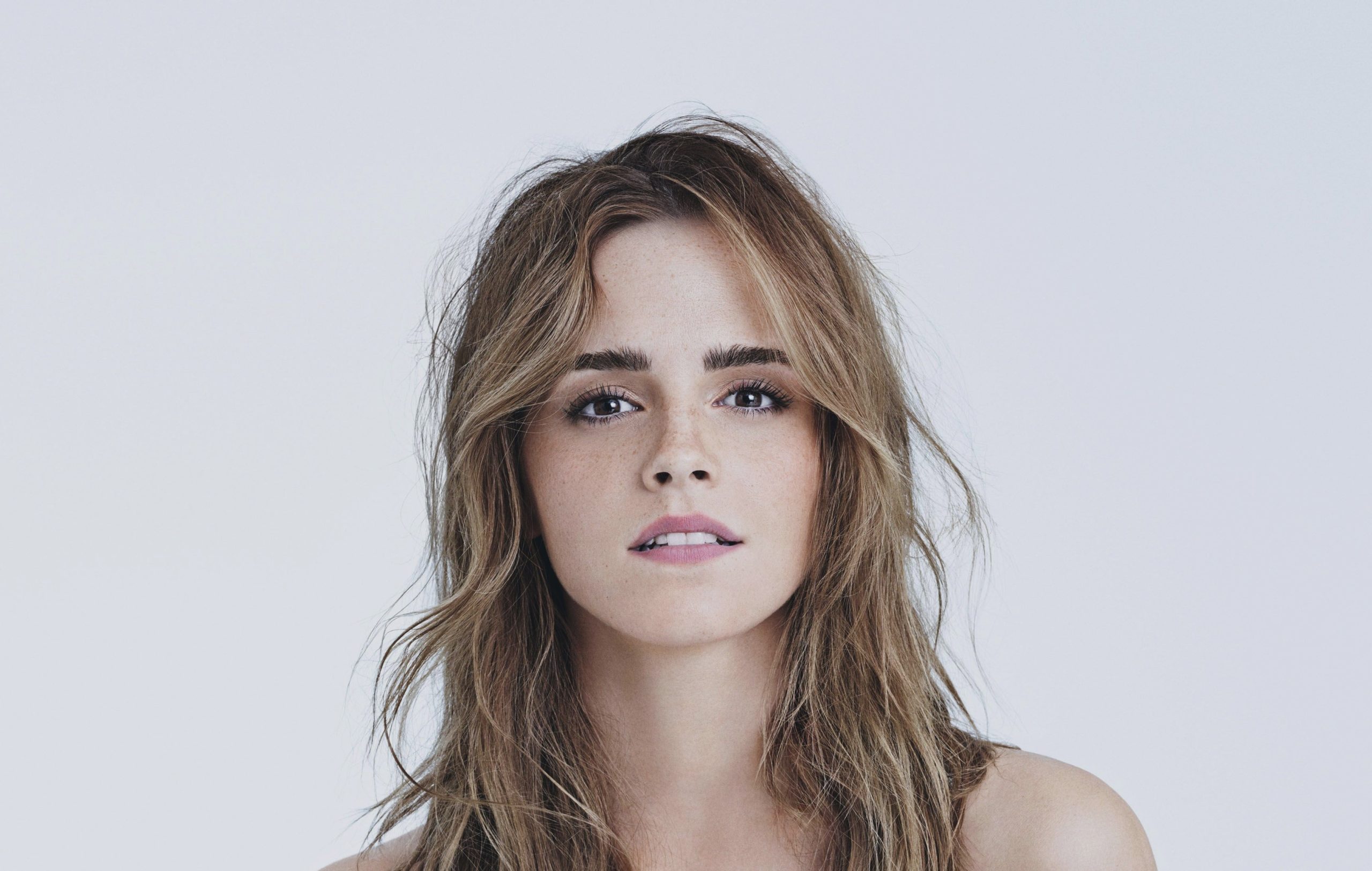 Emma Watson: Career, Personal Life, Family, Net Worth And More - Copizi